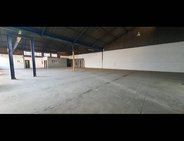 830M² FACTORY SOLD IN EASTLEIGH